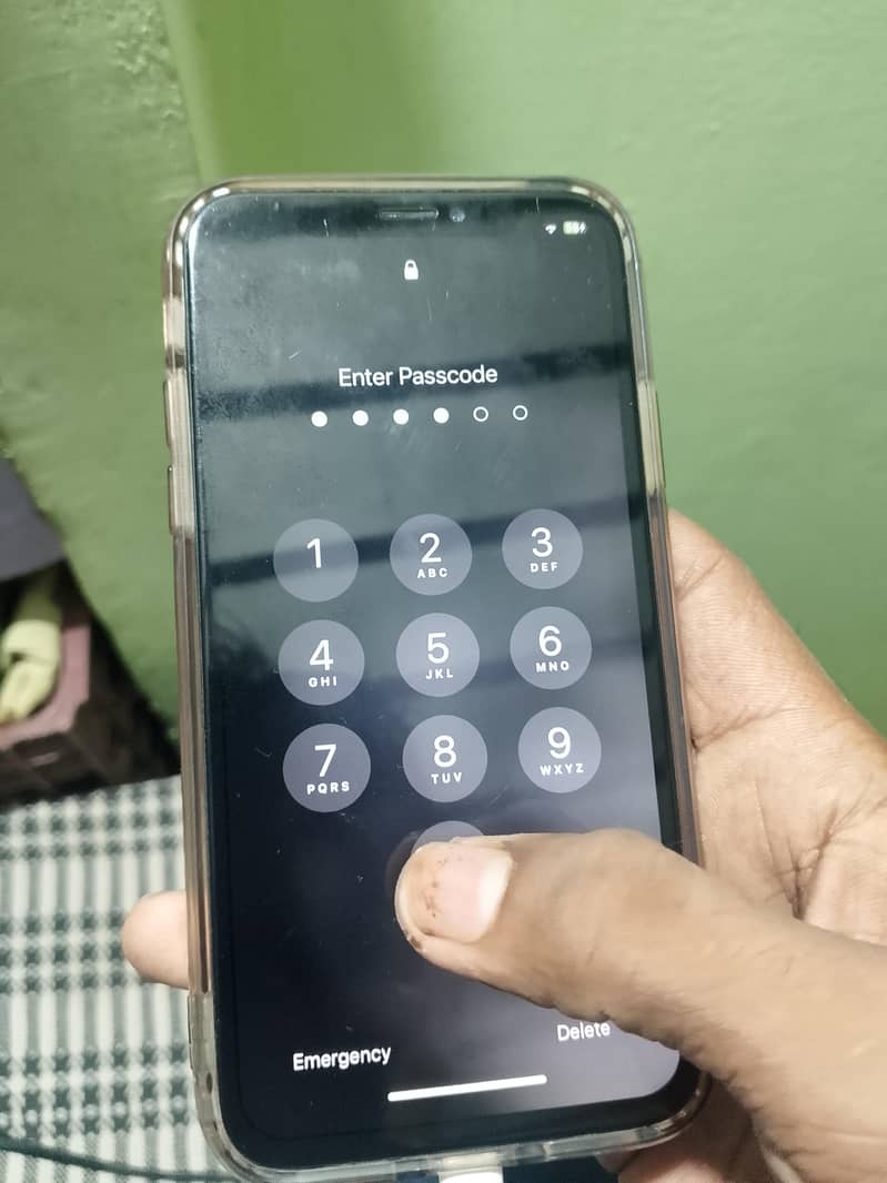 Apple iPhone X 5