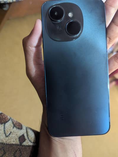 Tecno Spark Go 1