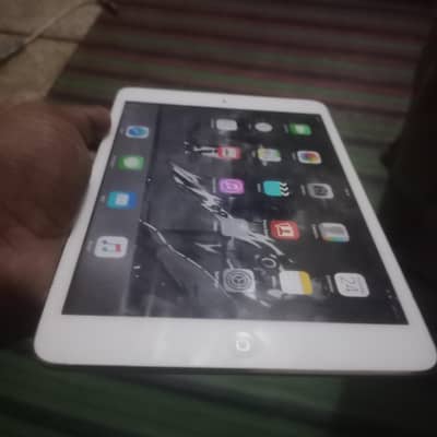 I pad mini 16gb co0l display