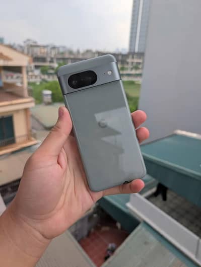 Google Pixel 8 condition 10/10 Officially PTA proved Android 17