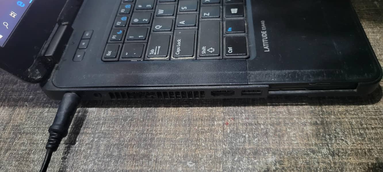 dell latitude E5440 2