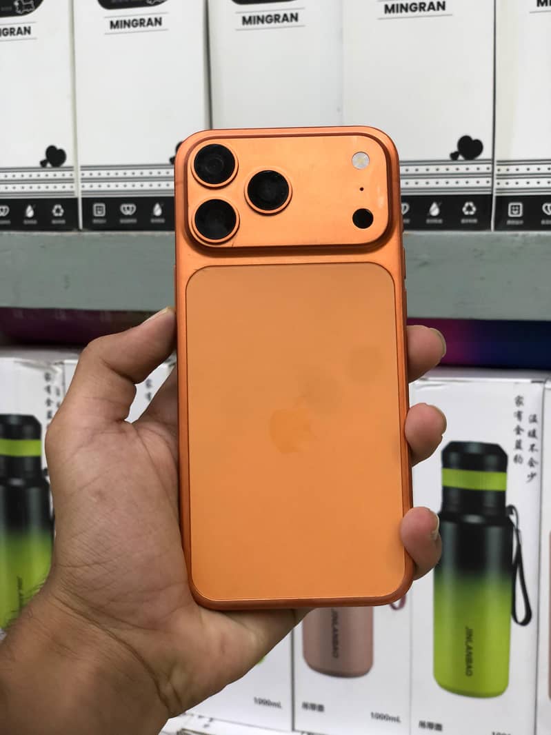 Apple iPhone 17 Pro Max dummy model 0