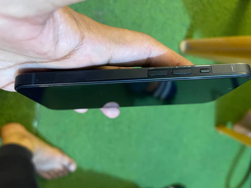 Apple iPhone 14 2