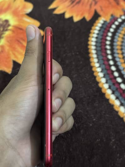 Apple iPhone SE