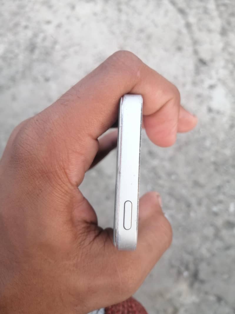 Apple iPhone 5 5