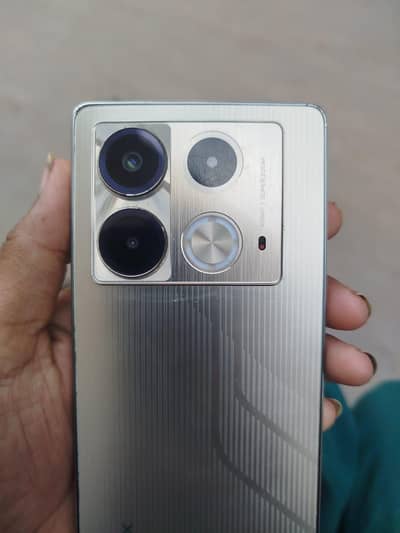 Infinix Note 40
