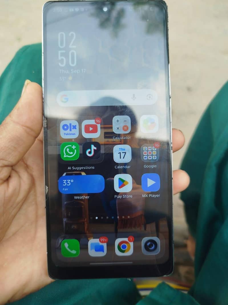 Infinix Note 40 4