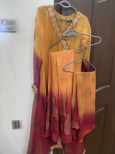Anghrakha style 3 pc dress with sharara
