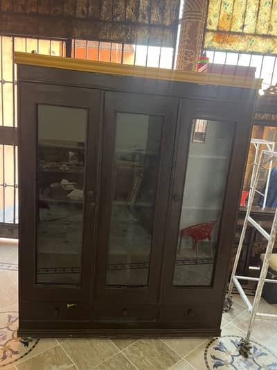 Chinotti bed with side table, dressing, wardrobe & bartan wali Almari