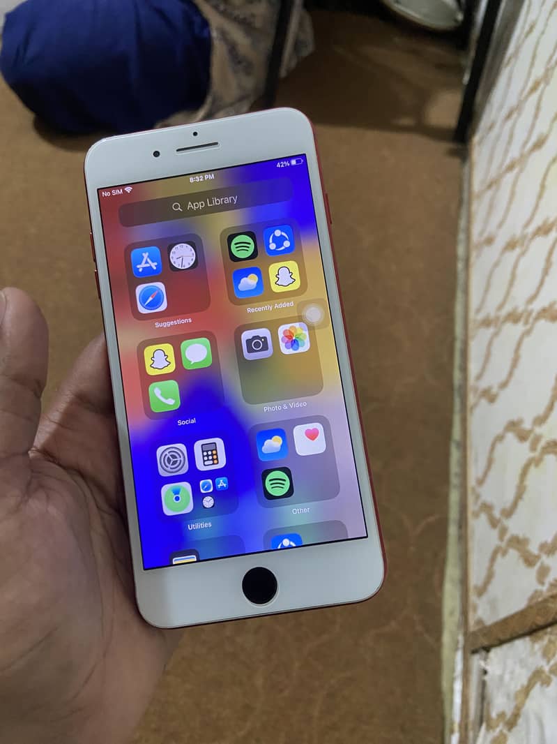 Apple iPhone 7 Plus 2