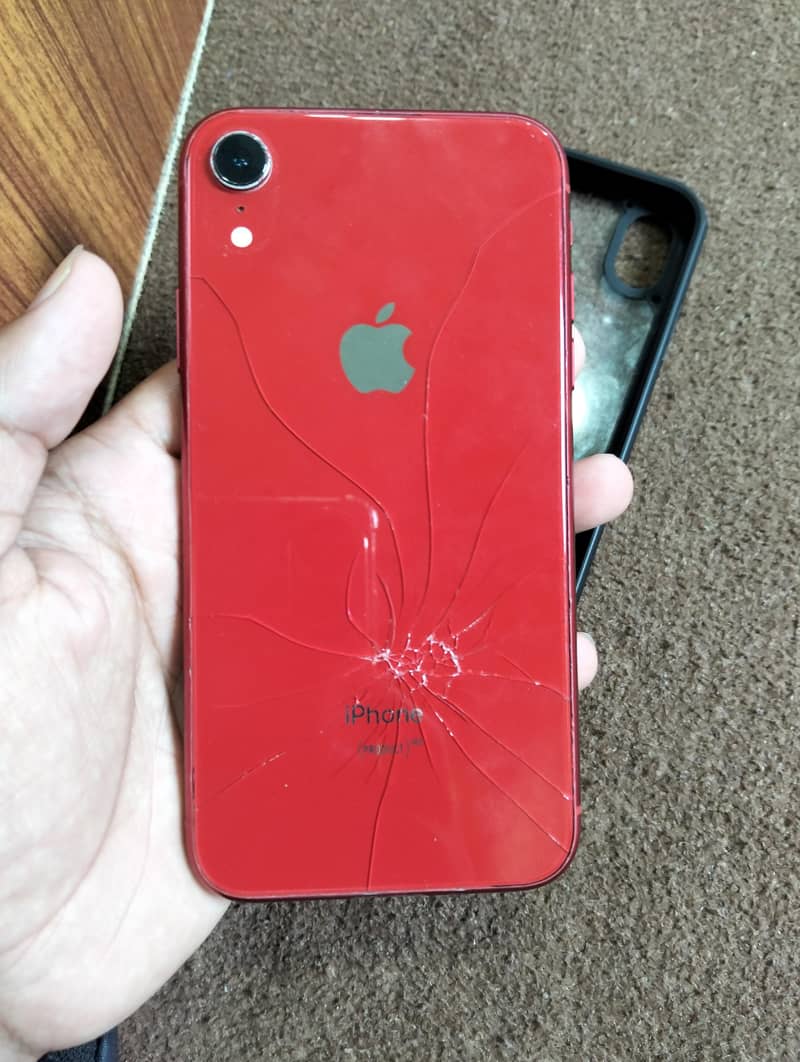 Apple iPhone XR 4