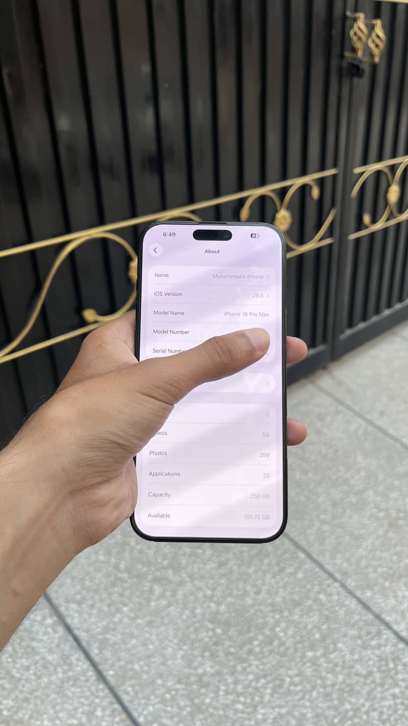 Apple iPhone 16 Pro Max 5