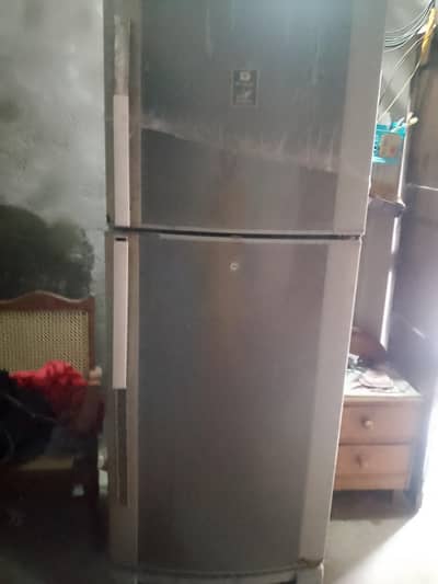 Dawlance full size fridge excellent cooling
