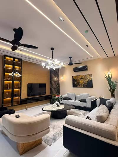 Flats Avalible For Rent in islamavad E11 safe and secure