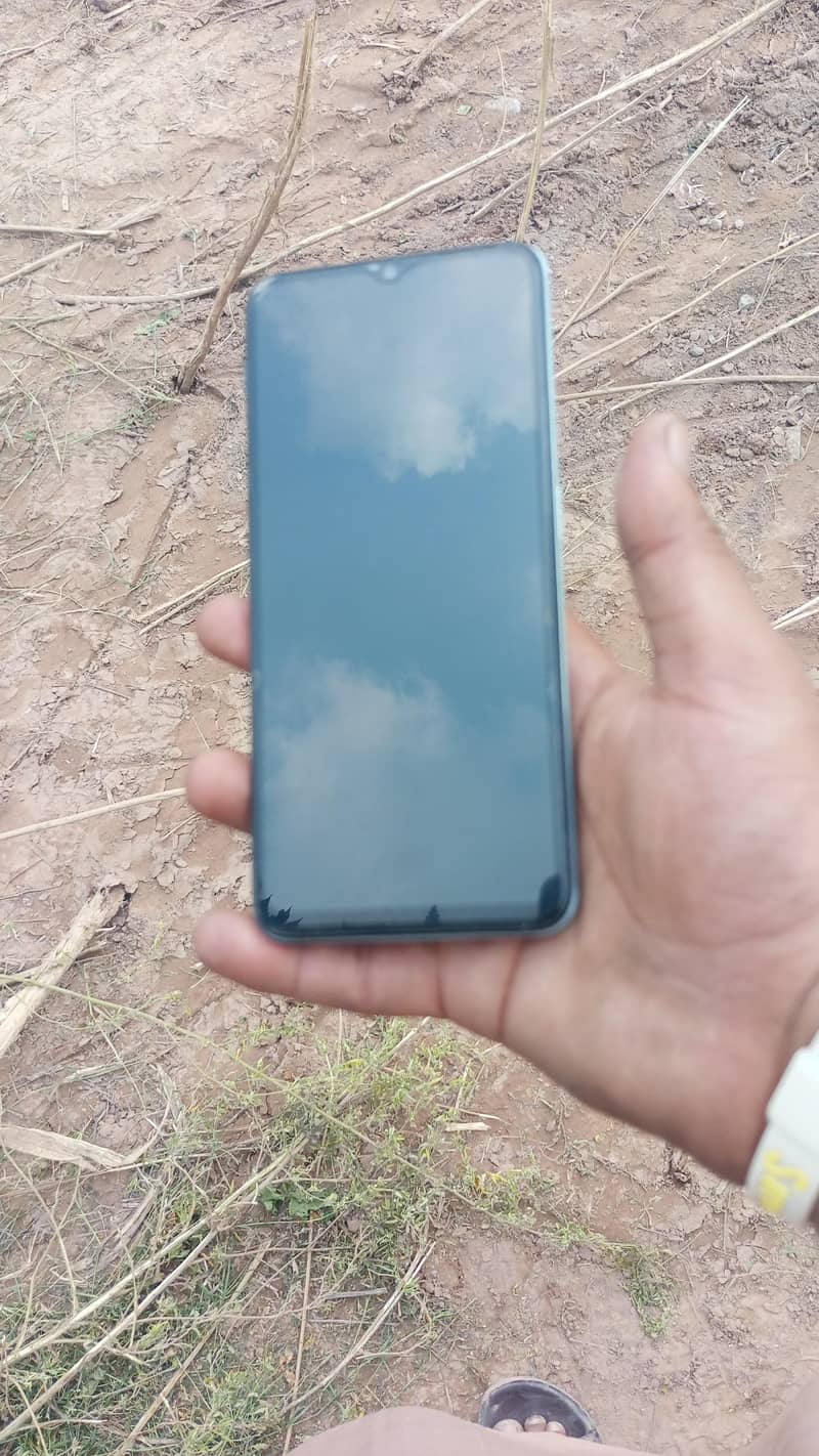 OPPO A78 0