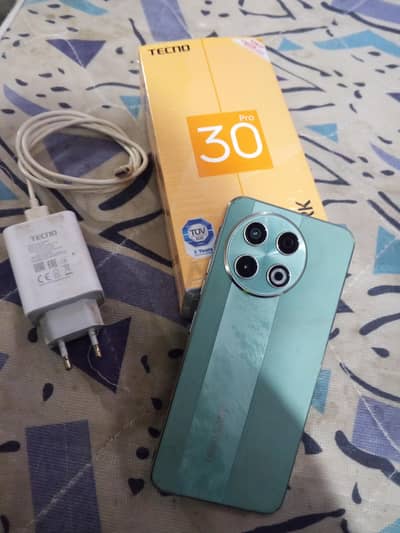 Tecno SPARK 30 Pro