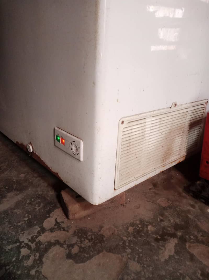 Chest Freezer 1