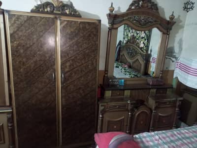 bed set showcase dressing table side tables