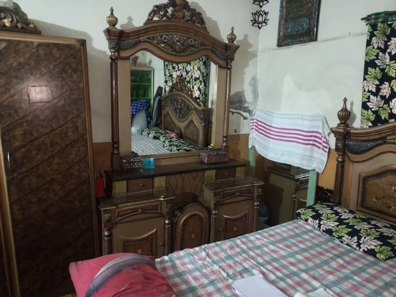bed set showcase dressing table side tables 1