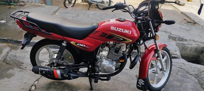 Suzuki GD110S Scratchless bike with smooth engine
