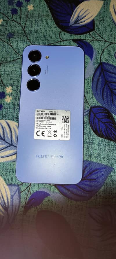 Tecno spark 40 pro
