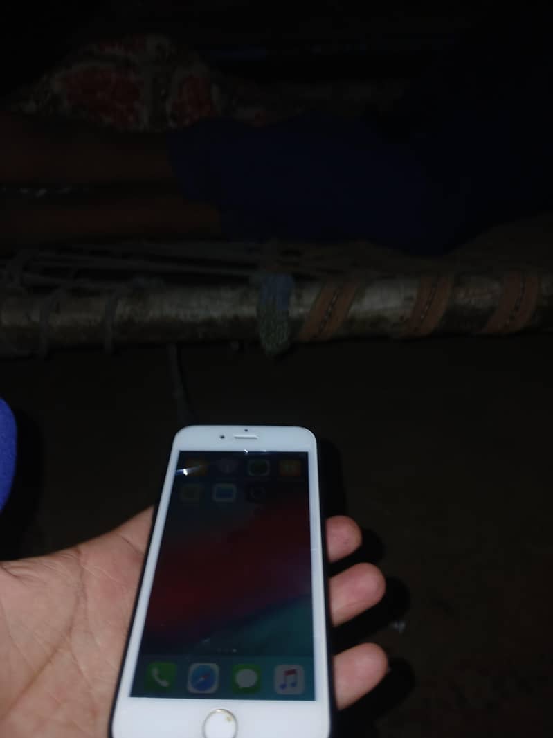 Apple iPhone 6 1