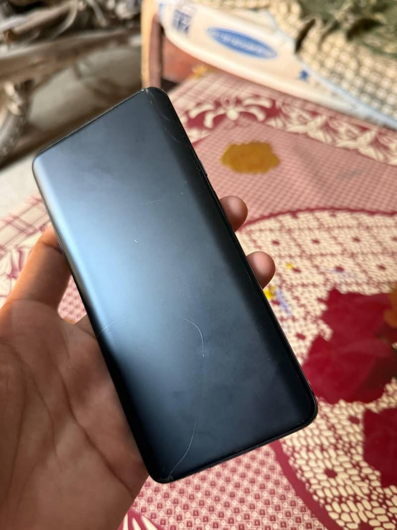 One Plus 7 Pro 3