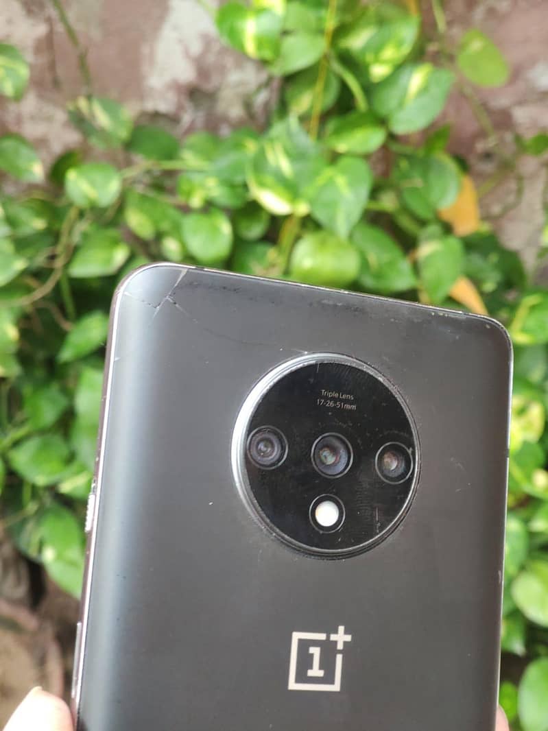 One Plus 7T 3