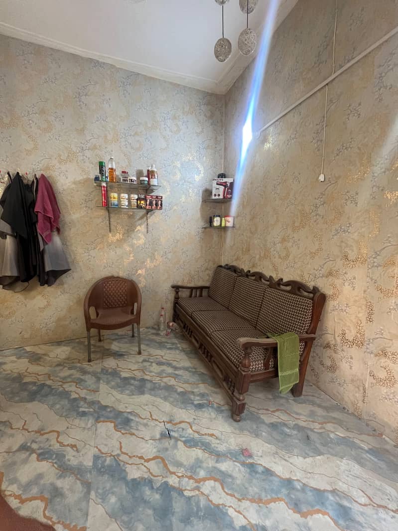 Saloon 2