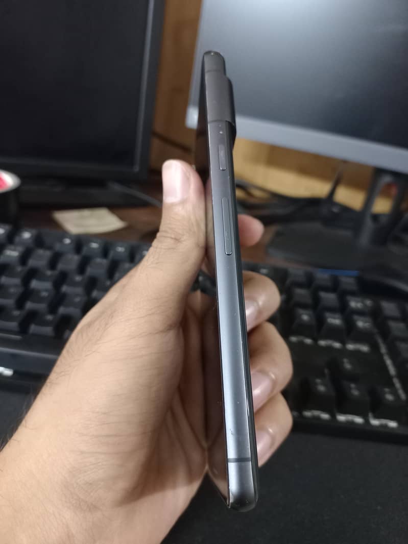 Google Pixel 7 5