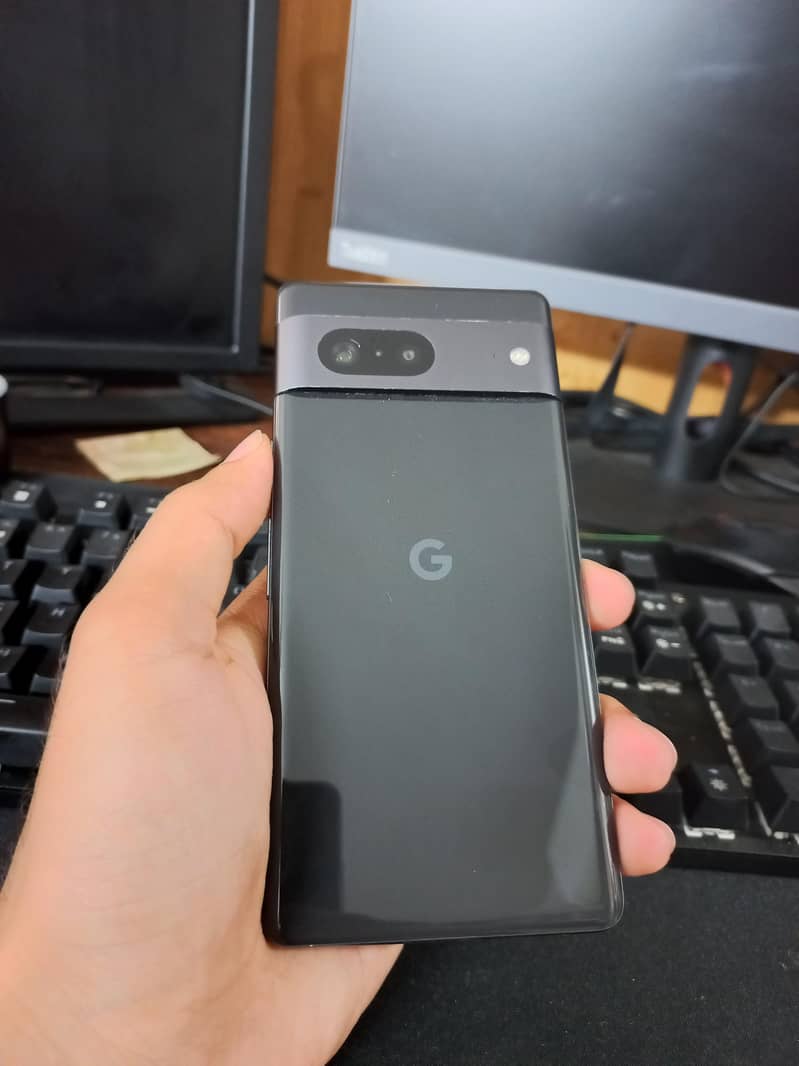 Google Pixel 7 6