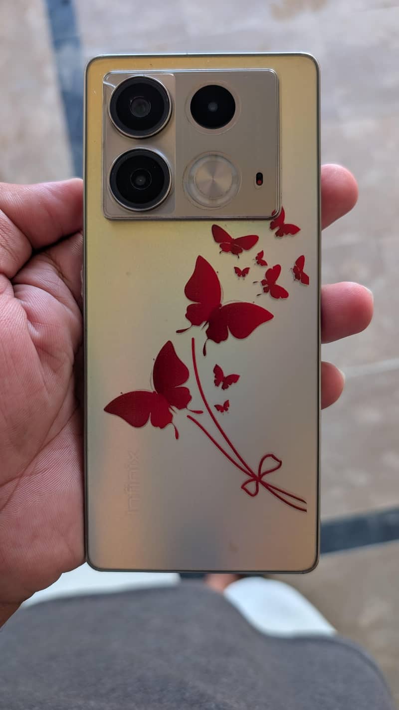 Infinix Note 40 6