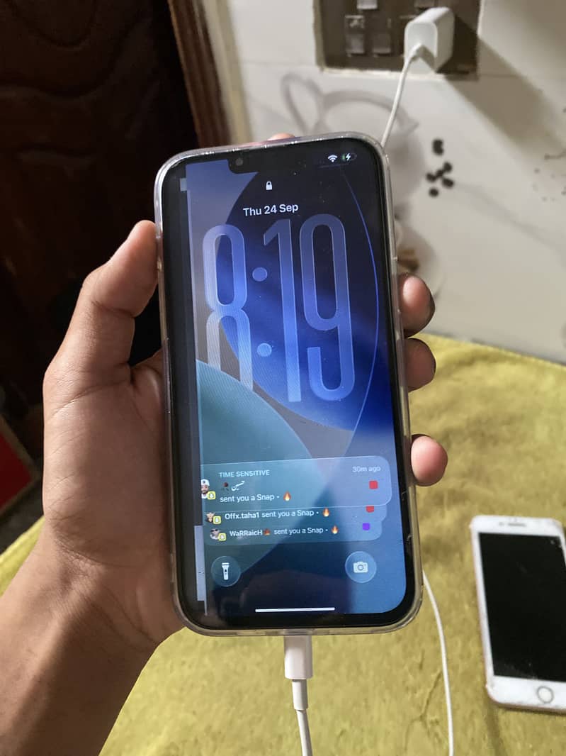 Apple iPhone 13 Pro Max 0