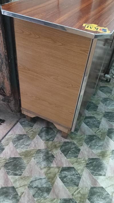 istri stand