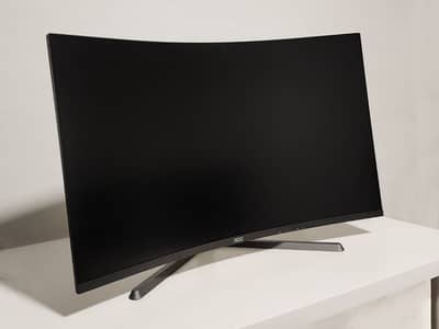 AOC CQ32G10Z 31.5   240 HZ Gaming monitor