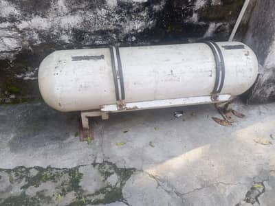 CNG kit And cylender.