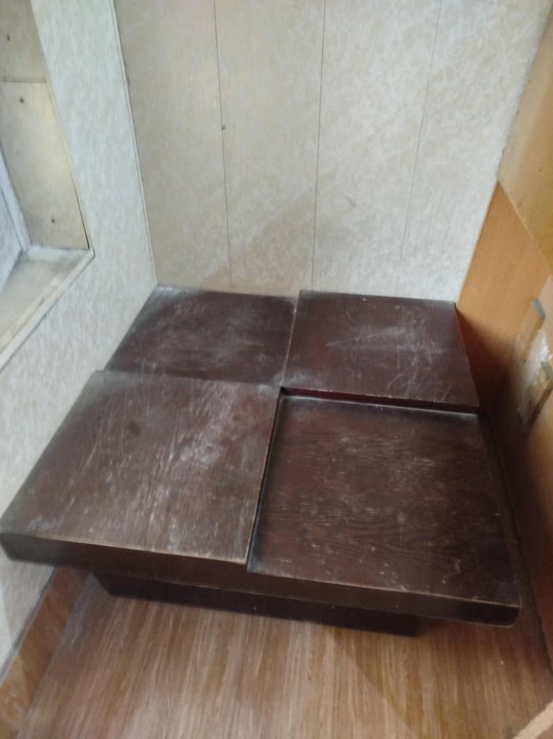 coffee table 0