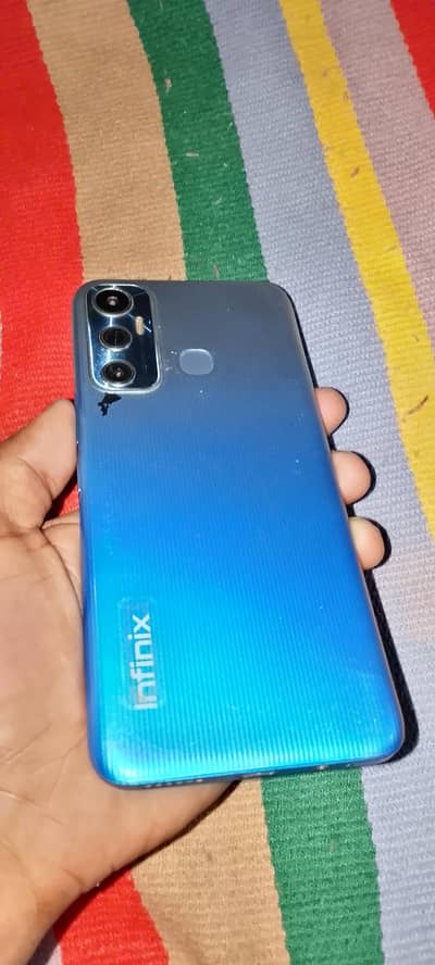 Infinix Hot 11