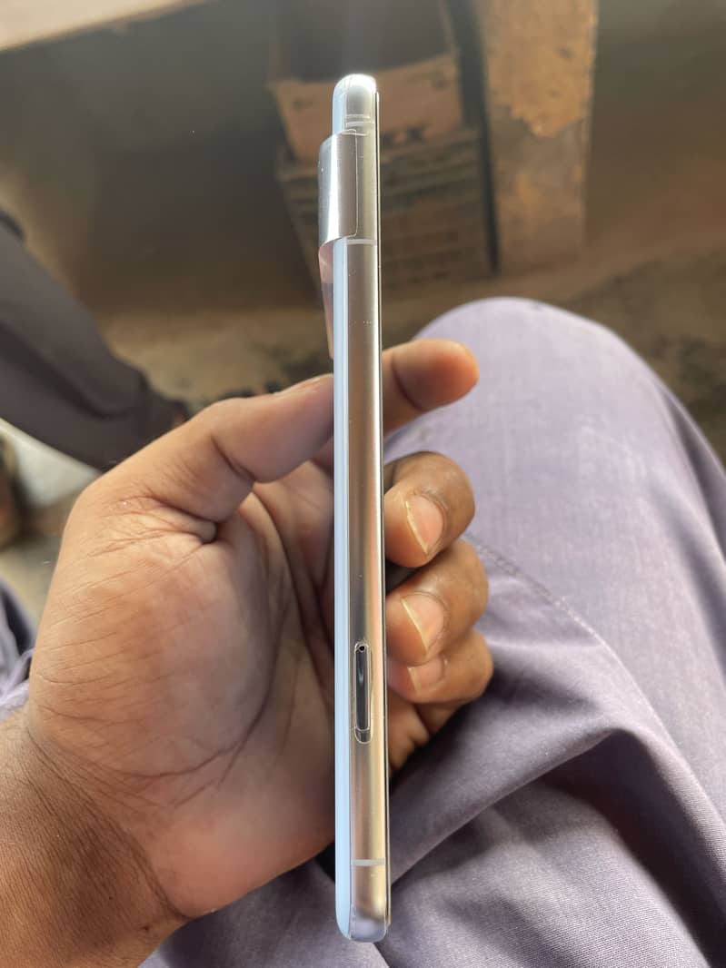 Google Pixel 8 Pro 3