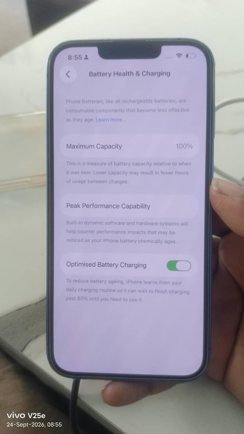 Apple iPhone 13 128GB 10/10 Condition 2