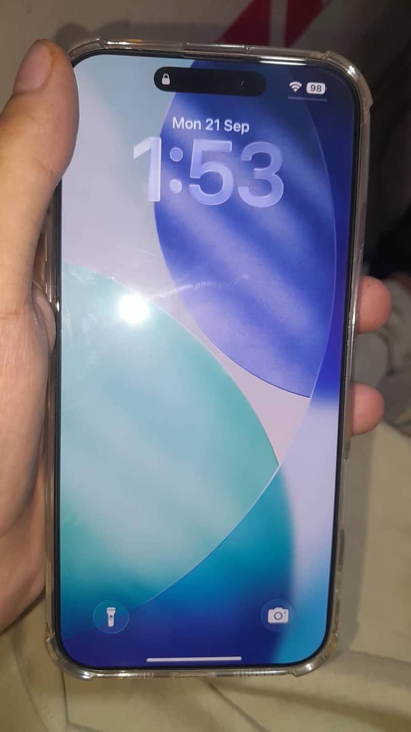 Apple iPhone 16 Pro Max 2