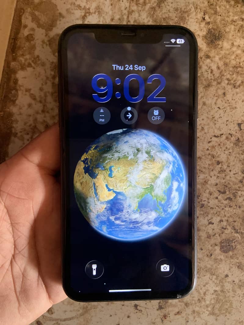 iPhone 11 2