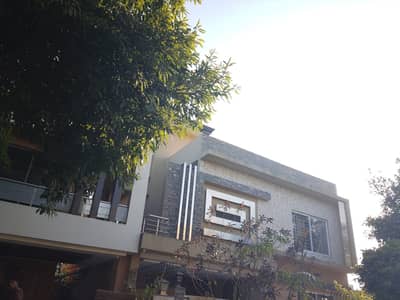 Double Storey 10 Marla House Available In Bahria Town Phase 8 - Block E For رینٹ Full Renoveted