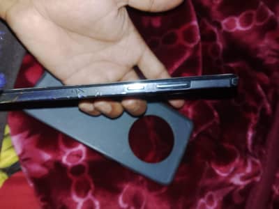 OPPO Reno 12f