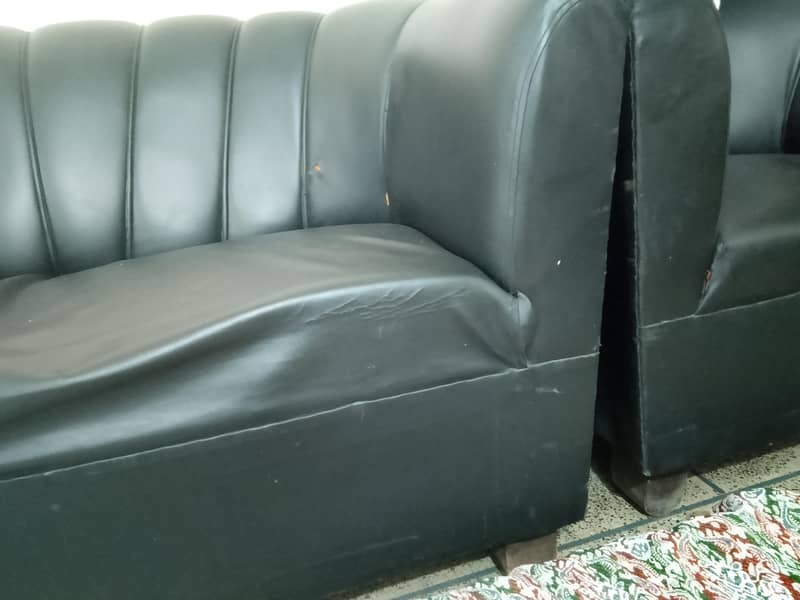 black leather sofa set. 1