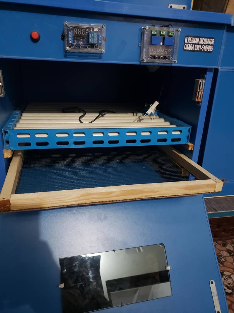 Incubator 9
