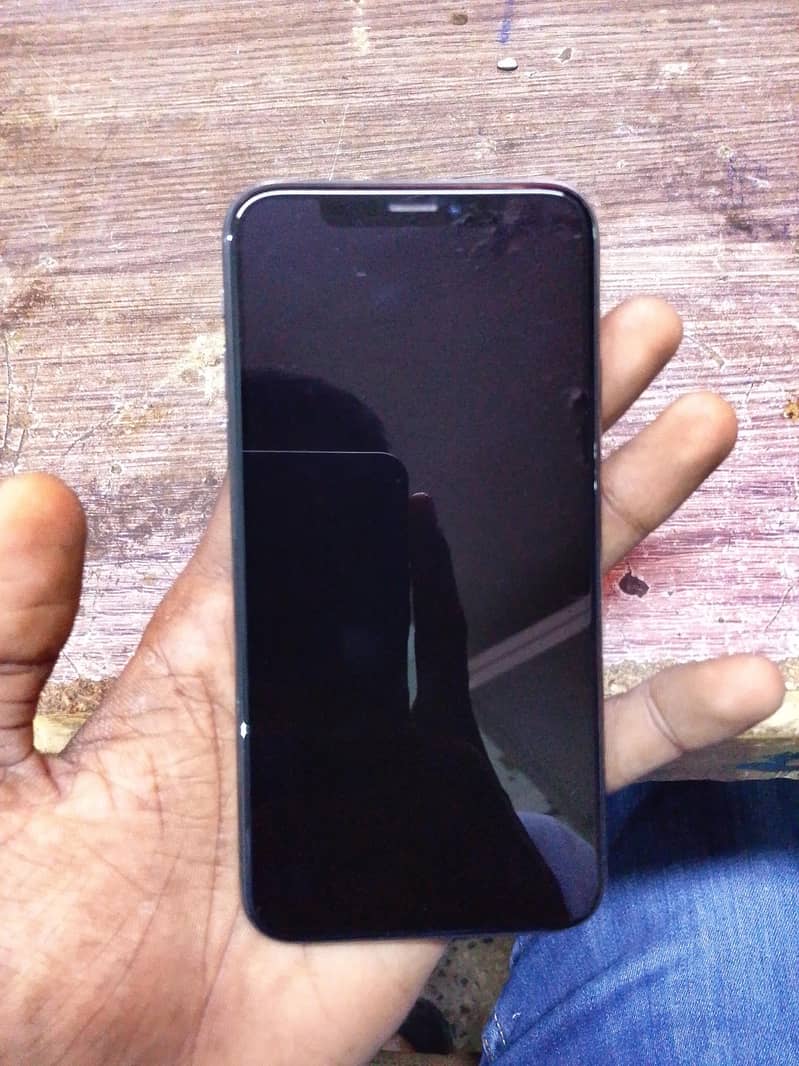 Apple iPhone X 3