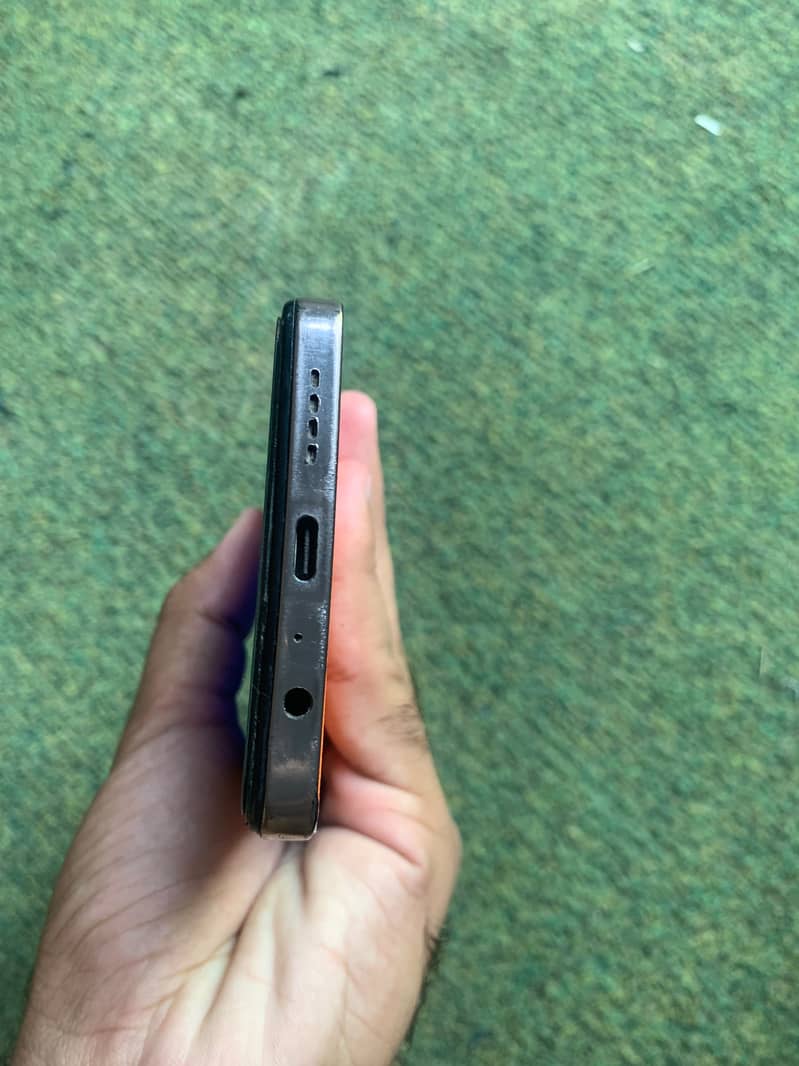 Infinix Note 30 7