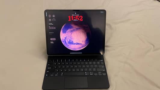 Apple iPad Air 13-inch (M2 / 256GB) + Magic Keyboard Bundle — Box Pack