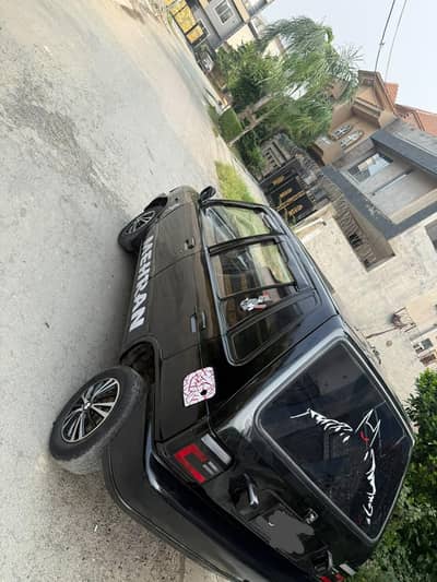 doctor used Suzuki mehran 2012 total original urgent sale